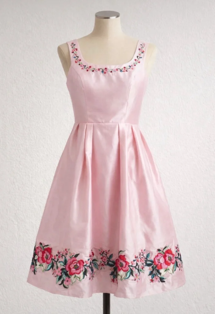 Robe TERIA YABAR rose brodé